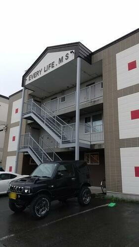 北海道千歳市新富３丁目 3階建 築32年5ヶ月