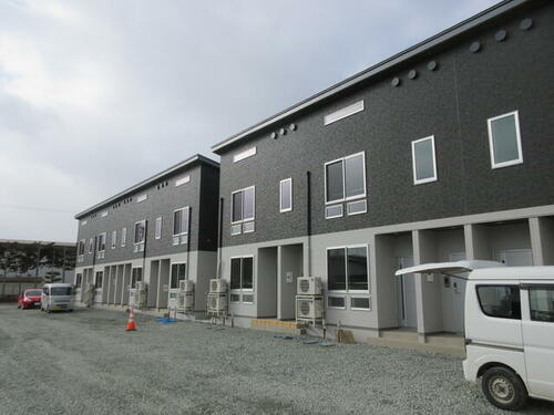 岩手県胆沢郡金ケ崎町西根大谷 2階建 築1年6ヶ月