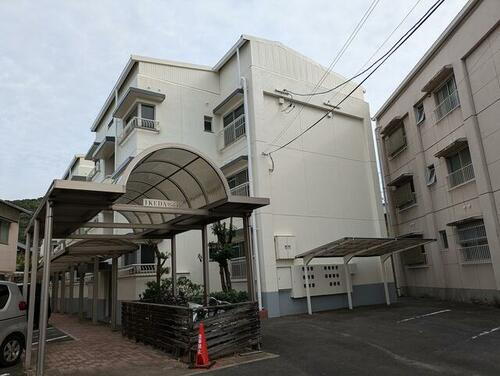 香川県高松市鶴市町 賃貸マンション