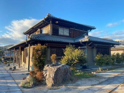 志方町細工所　中古戸建 2階建