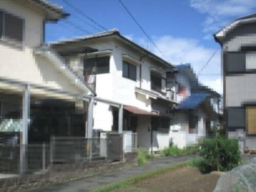 奈良県生駒郡斑鳩町服部１丁目 2階建 築45年2ヶ月