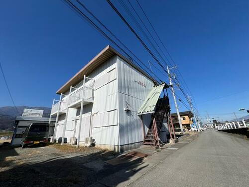 山梨県南アルプス市落合 2階建 築33年3ヶ月