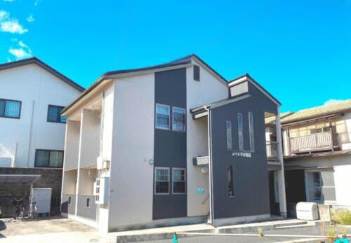 広島県広島市安佐南区祇園８丁目 2階建 築18年10ヶ月