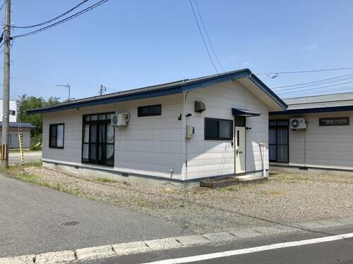 山形県米沢市万世町片子 平屋建て