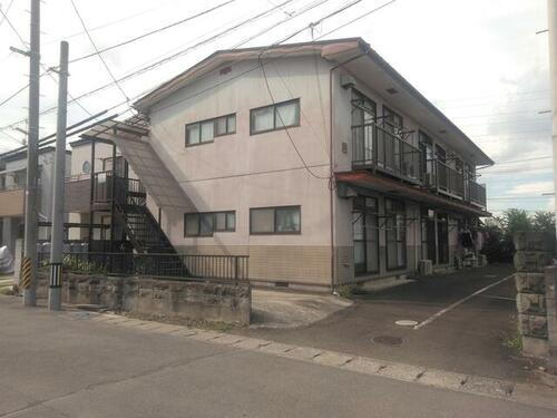 宮城県仙台市若林区上飯田３丁目 2階建