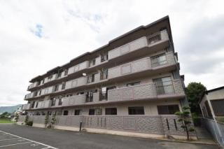 ＲＥＳＩＡＳ　ＣＨＩＫＵＳＨＩＮＯ　ＢＬＤＧ． 4階建