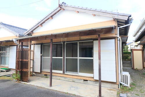 静岡県沼津市西沢田 平屋建て
