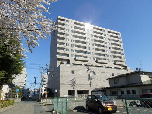 ハウディ北上駅前１２階建　７０３号室
