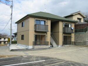 岡山県浅口郡里庄町大字新庄 築22年10ヶ月 2階建