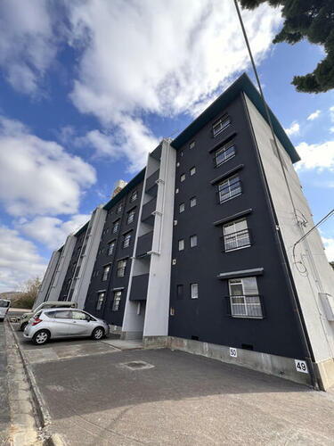 兵庫県神戸市北区君影町４丁目 築53年10ヶ月 5階建