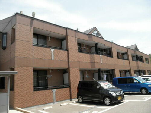 徳島県徳島市名東町１丁目 賃貸アパート