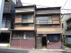 静岡県熱海市桜町 2階建 築70年1ヶ月