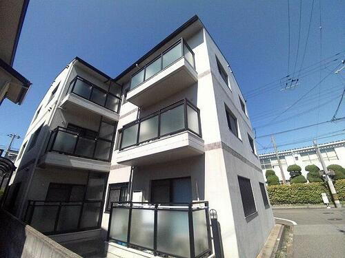 兵庫県明石市貴崎１丁目 築28年11ヶ月 3階建