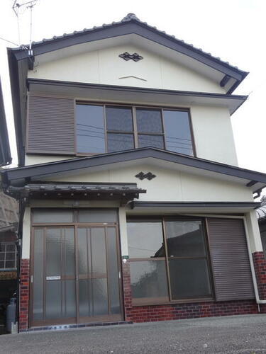 高橋一戸建（右側）