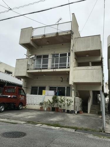 沖縄県那覇市山下町 2階建 築43年9ヶ月