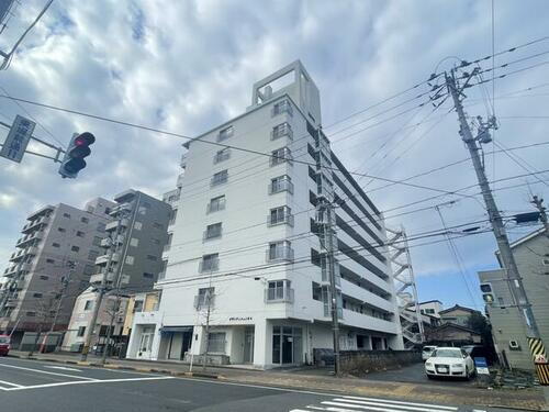 新潟県新潟市中央区東堀通１１番町 8階建 築50年2ヶ月