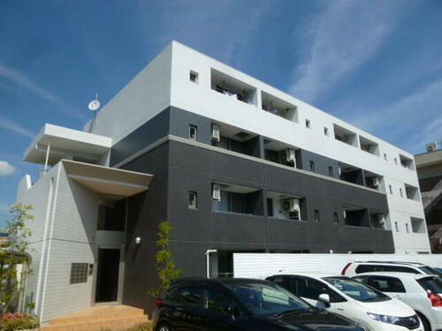 大阪府池田市神田３丁目 賃貸マンション