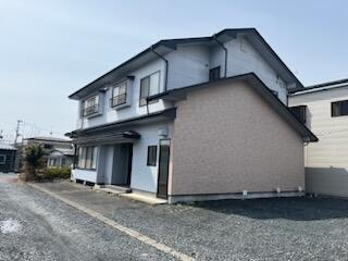 岩手県一関市山目字才天 築32年7ヶ月 2階建