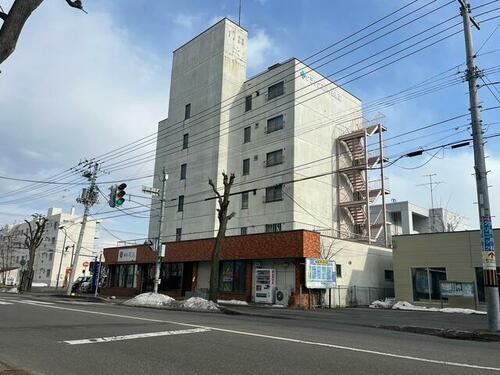 クラックスハイム帯広 6階建