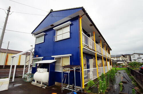サンエイトハイツ 2階建