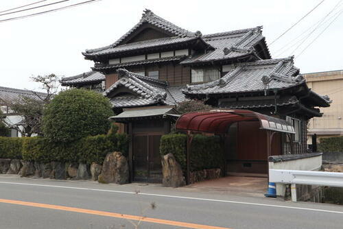 佐賀県佐賀市久保田町大字徳万 2階建