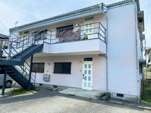 愛媛県松山市吉藤４丁目 賃貸アパート