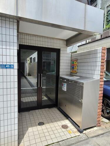 東京都大田区上池台３丁目 築39年1ヶ月 3階建