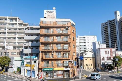 ライオンズマンション横須賀中央第３ 7階建