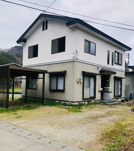 福島県南会津郡南会津町水無字新田 2階建 築28年7ヶ月