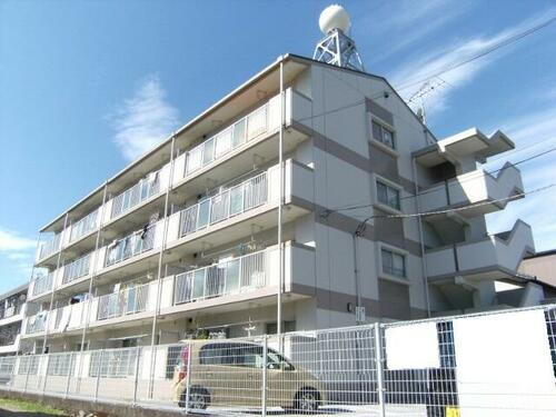 高知県高知市高須３丁目 4階建 築31年4ヶ月