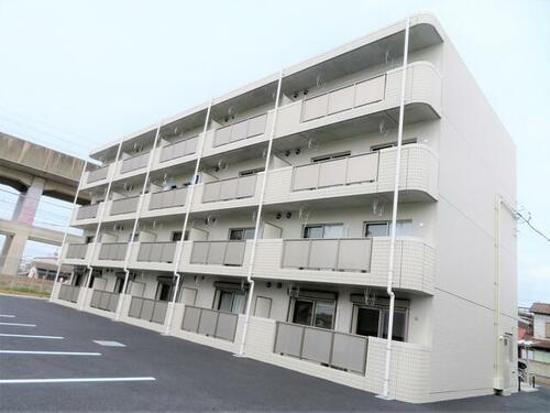 栃木県小山市三峯１丁目 賃貸マンション