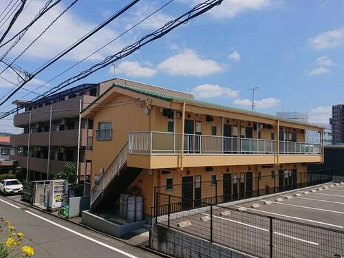 東京都多摩市乞田 2階建
