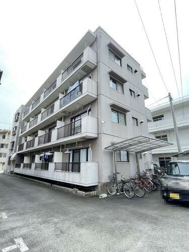セザール高洲 4階建