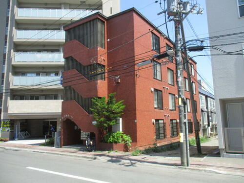 北海道札幌市西区琴似二条６丁目 4階建 築36年10ヶ月