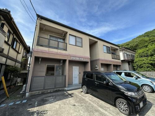 ツルヤハイツ 2階建