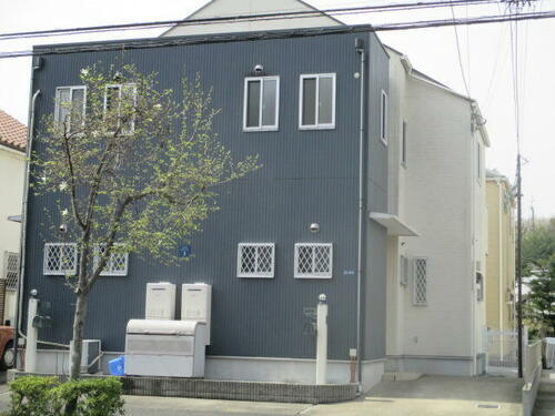 神奈川県川崎市麻生区片平８丁目 2階建 築14年4ヶ月