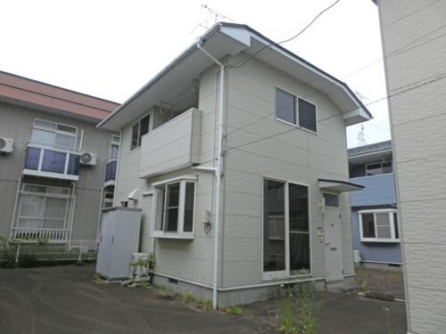 宮城県白石市旭町４丁目 2階建