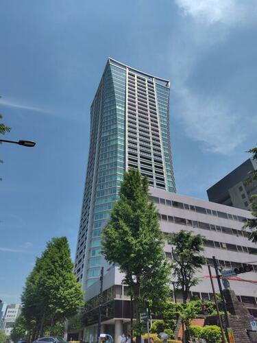 パークコート渋谷ザ　タワー 地上39階地下4階建