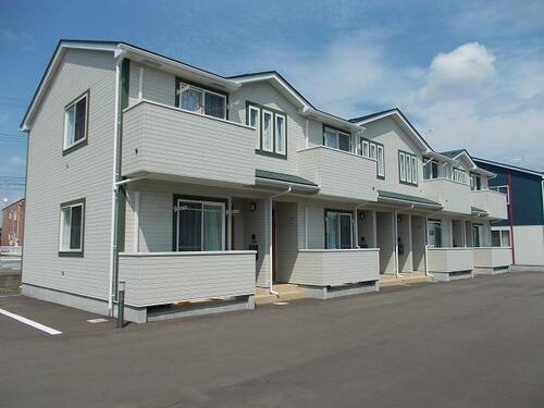 アイリス柳原Ｂ棟　１Ｆ 2階建