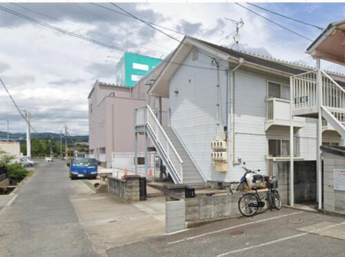 広島県福山市駅家町大字万能倉 2階建