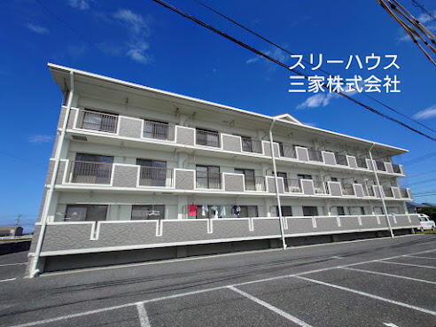 福岡県豊前市大字三毛門 3階建 築22年6ヶ月