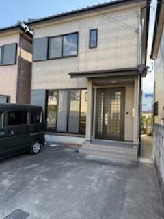 フィーレ松縄 2階建