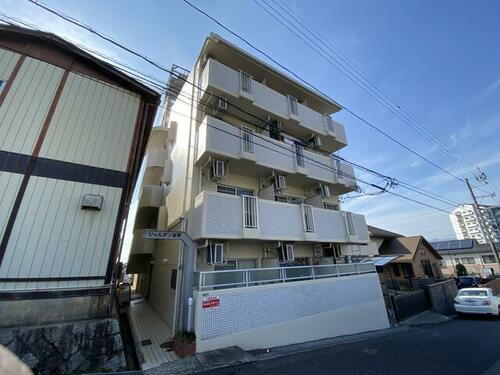 広島県広島市佐伯区皆賀１丁目 築36年10ヶ月 4階建