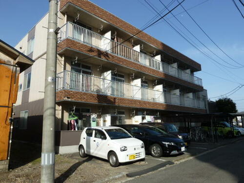 メルベイユ盛岡２ 3階建