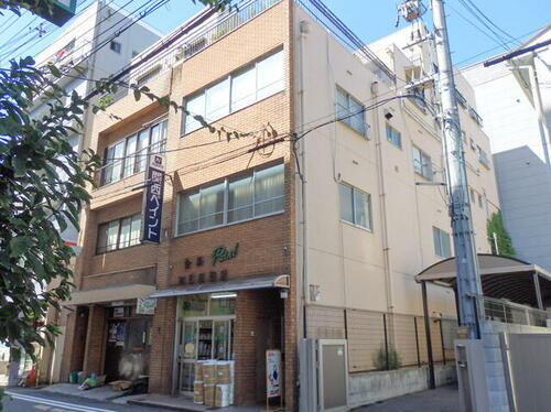 日和ビル 4階建