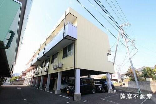 クレスト新浜 3階建