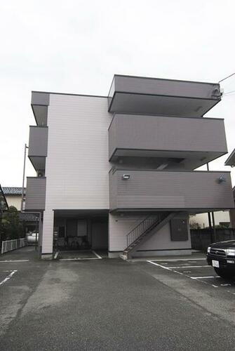 富山県富山市花園町４丁目 賃貸アパート