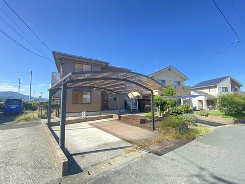 福岡県遠賀郡岡垣町松ケ台４丁目 2階建