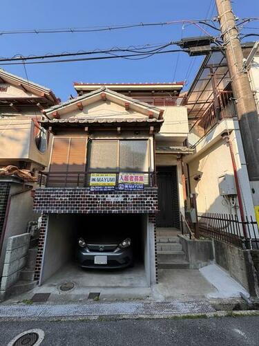 ＭＡＹＵＭＩハウス５２７号館　藤阪元町 3階建