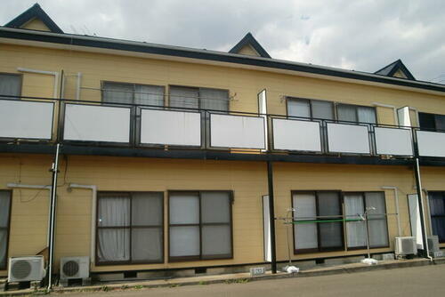 福島県福島市鳥谷野字岩田 築36年10ヶ月 2階建